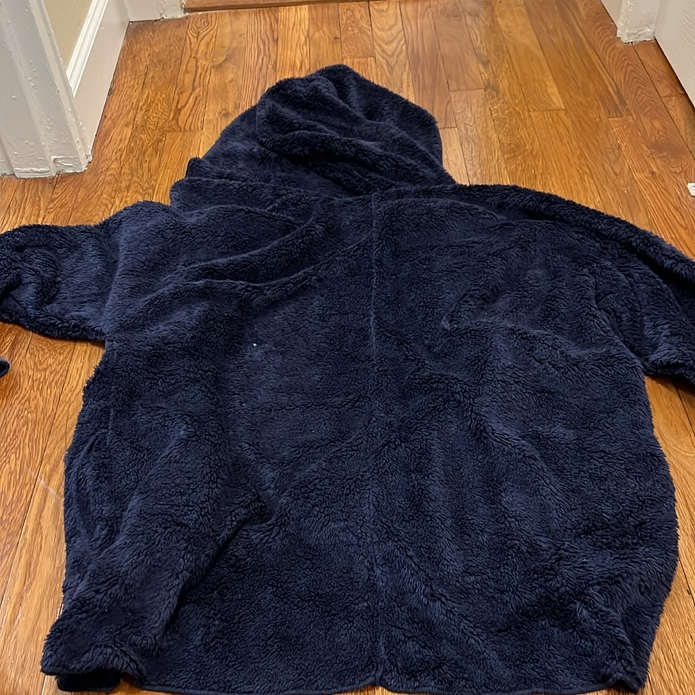 Hive & Thread Plush Sherpa Blanket Cardigan - Picture 6 of 6